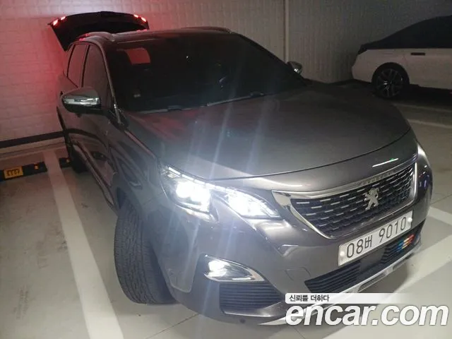 Peugeot 5008 2018 thumb 5