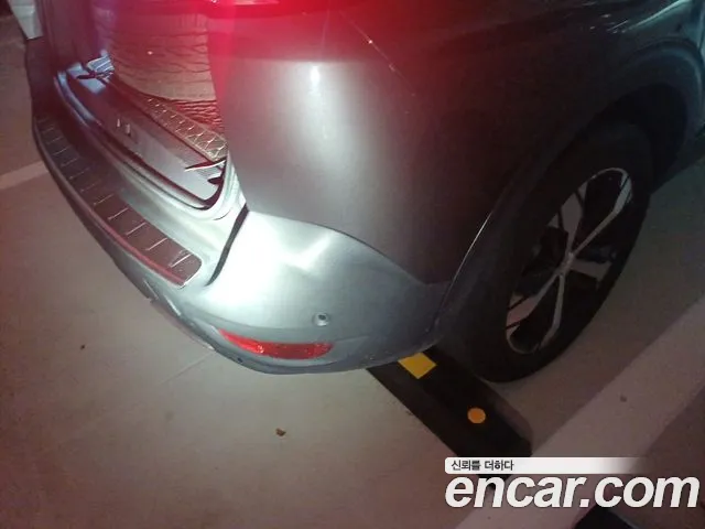 Peugeot 5008 2018 thumb 7