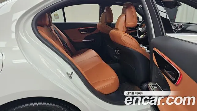 Mercedes-Benz C-Класс 2026 thumb 10