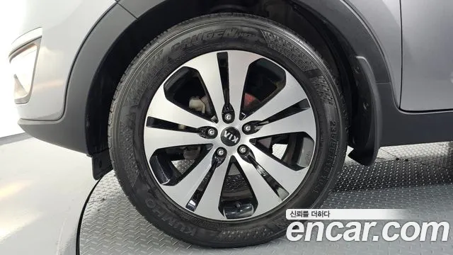 Kia Sportage 2010 thumb 4