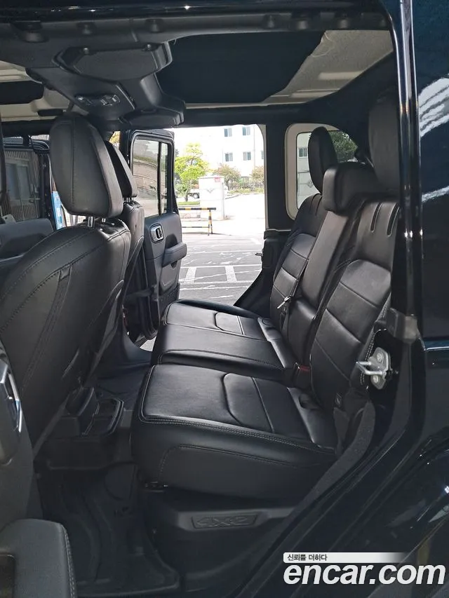 Jeep Wrangler 2022 thumb 5