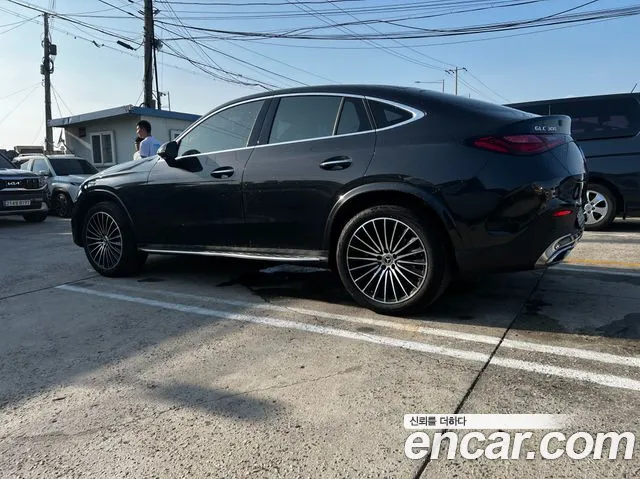 Mercedes-Benz GLC 2024 thumb 9