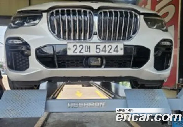 BMW X5 2019 thumb 4