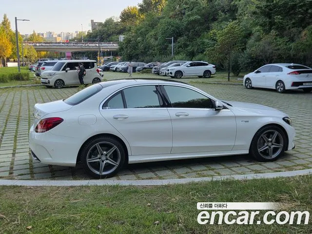 Mercedes-Benz C-Класс 2015 thumb 4