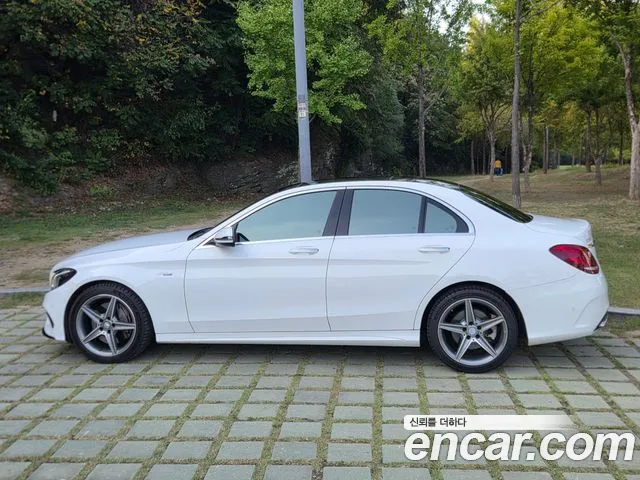 Mercedes-Benz C-Класс 2015 thumb 8