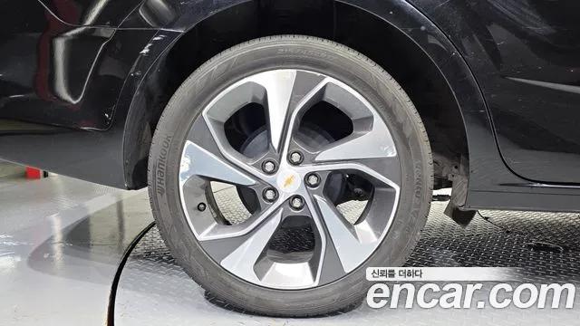 ChevroletGMDaewoo Aveo 2017 thumb 5