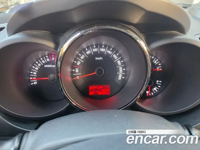 Kia Soul 2011 thumb 9