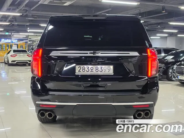 Chevrolet Tahoe 2023 thumb 4