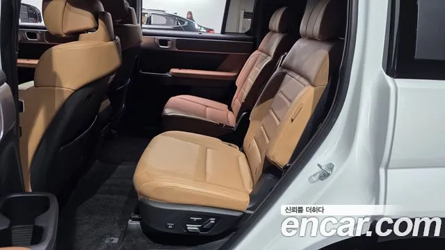 Hyundai Santa Fe 2025 thumb 11