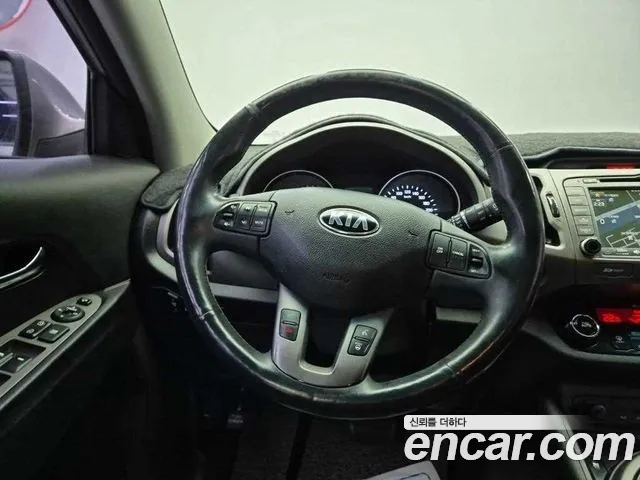 Kia Sportage 2013 thumb 9
