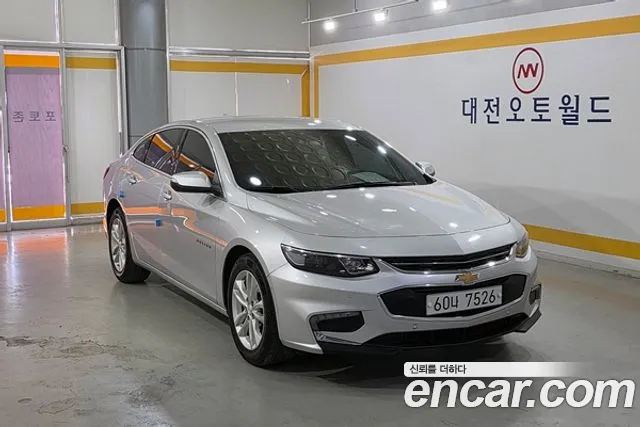 ChevroletGMDaewoo Malibu 2017 thumb 11