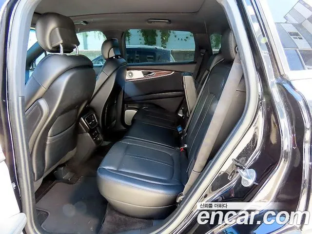 Lincoln MKX 2018 thumb 6