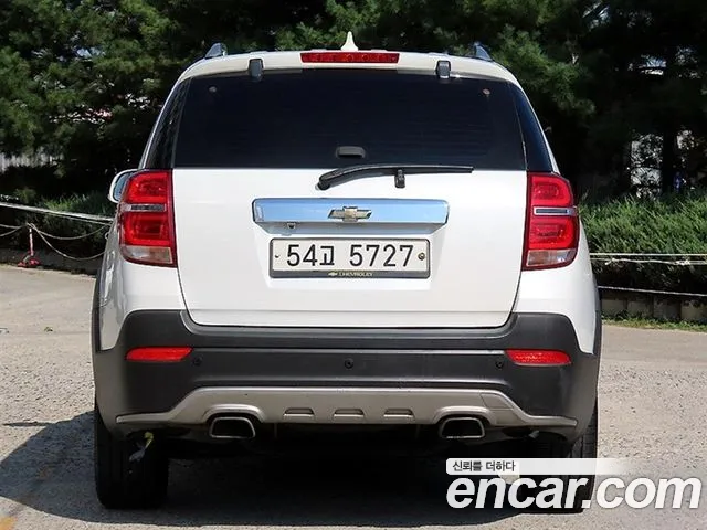 ChevroletGMDaewoo Captiva 2013 thumb 4