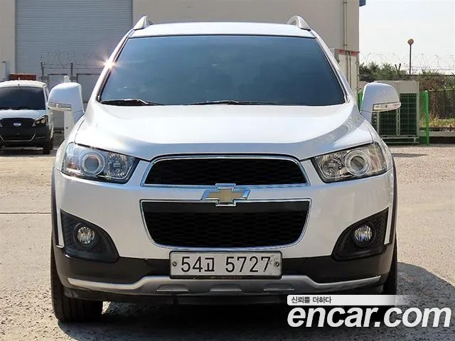 ChevroletGMDaewoo Captiva 2013 thumb 11