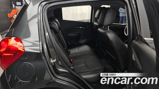 ChevroletGMDaewoo Spark 2016 thumb 12