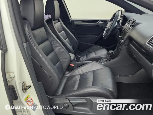 Volkswagen Golf Sportsvan 2012 thumb 10