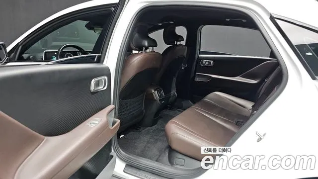 Hyundai IONIQ 6 2022 thumb 12