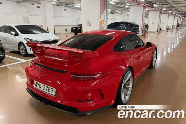 Porsche 911 2014 thumb 2