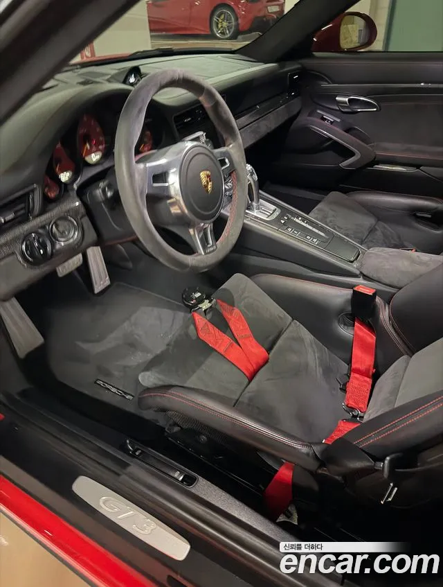 Porsche 911 2014 thumb 6