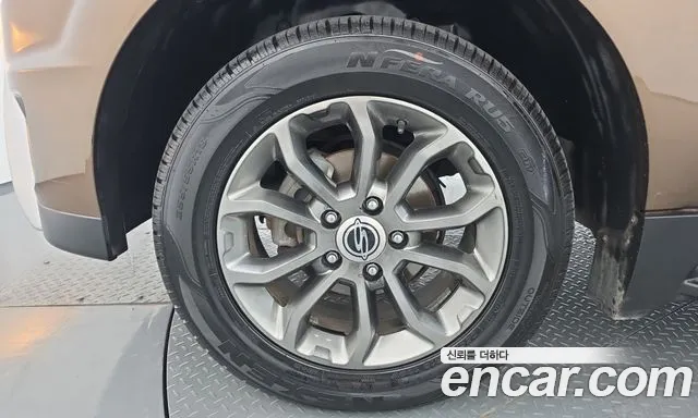 KG_Mobility_Ssangyong KORANDO 2016 thumb 5