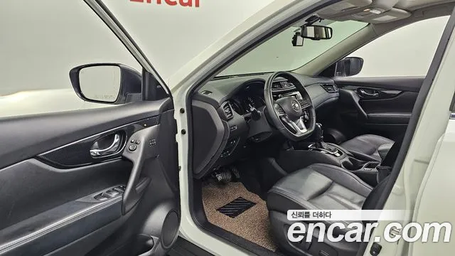 Nissan X-Trail 2018 thumb 10