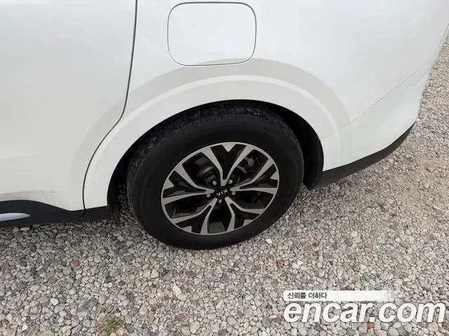 Kia Carnival 2021 thumb 5
