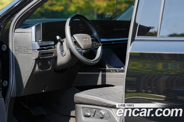 Cadillac Escalade 2025 thumb 9