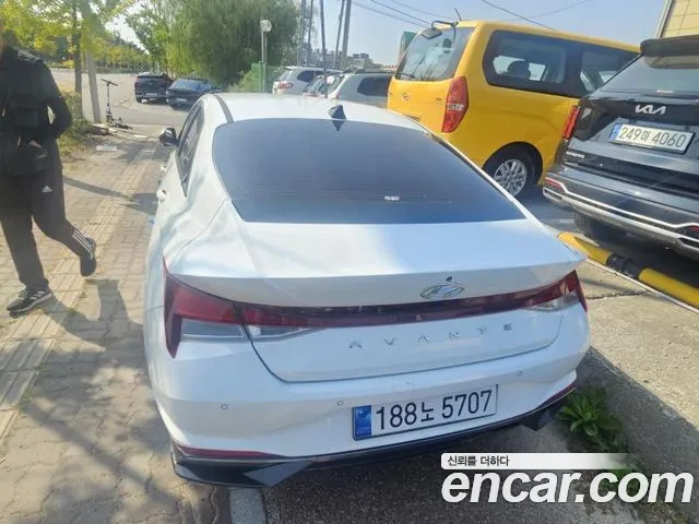 Hyundai Avante 2021 thumb 4