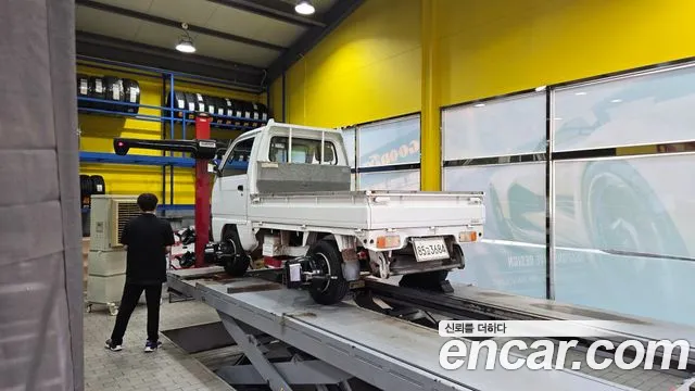 ChevroletGMDaewoo labo 1992 thumb 2