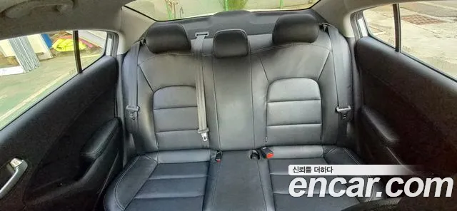 Kia K3 2014 thumb 10