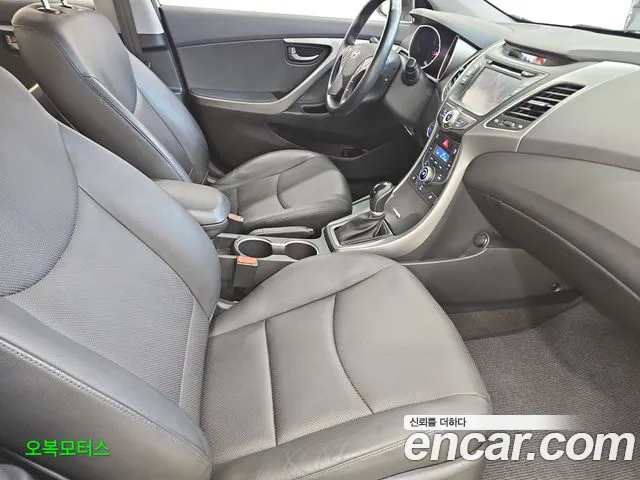 Hyundai Avante 2015 thumb 7