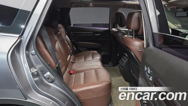 Renault-KoreaSamsung Koleos 2016 thumb 12