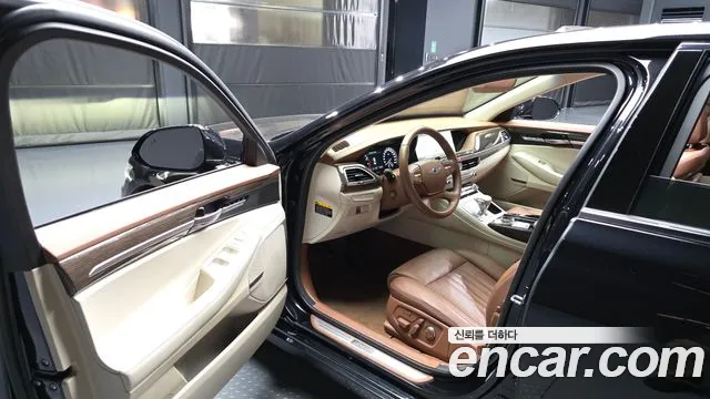 Genesis G90 2020 thumb 9