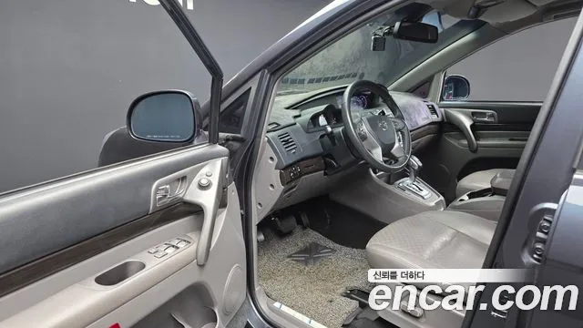 KG_Mobility_Ssangyong KORANDO 2016 thumb 10