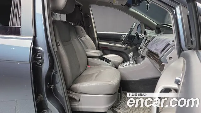 KG_Mobility_Ssangyong KORANDO 2016 thumb 11