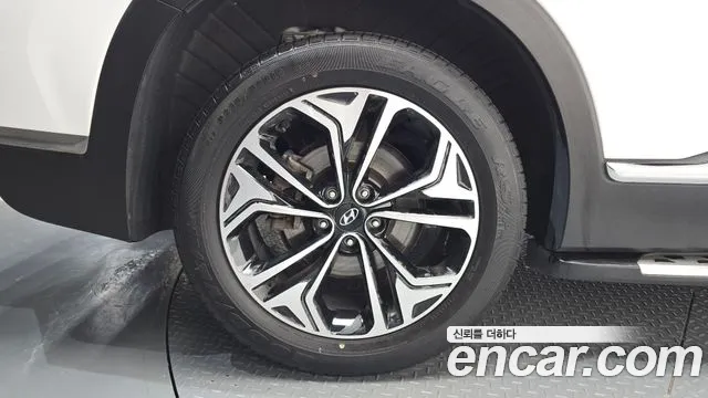 Hyundai Santa Fe 2019 thumb 5