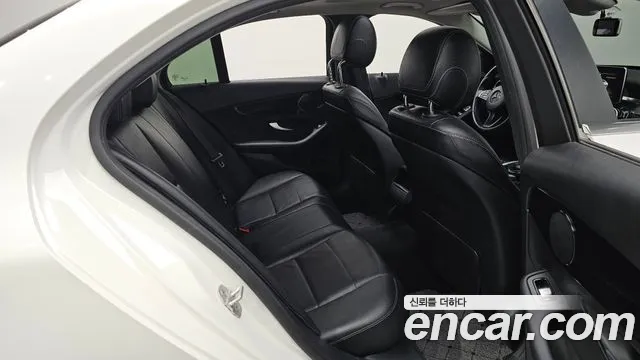 Mercedes-Benz C-Класс 2015 thumb 11