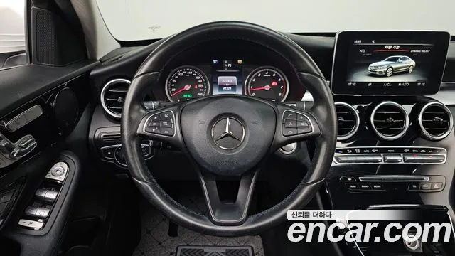 Mercedes-Benz C-Класс 2015 thumb 12