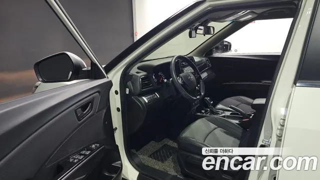 KG_Mobility_Ssangyong TIBOLI 2020 thumb 10