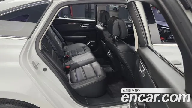 Renault-KoreaSamsung Megane 2016 thumb 12
