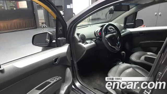 ChevroletGMDaewoo Spark 2015 thumb 10