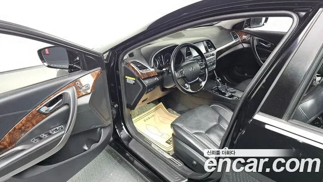 Hyundai Aslan 2015 thumb 10