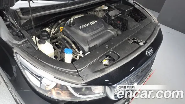 Kia Carnival 2018 thumb 6