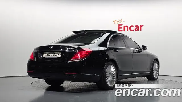 Mercedes-Benz S-Класс 2015 thumb 2