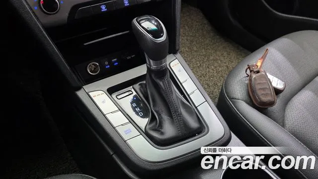 Hyundai Avante 2018 thumb 9