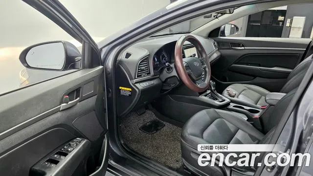 Hyundai Avante 2018 thumb 11