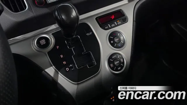 Kia Ray 2014 thumb 9