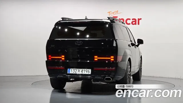 Hyundai Santa Fe 2025 thumb 4