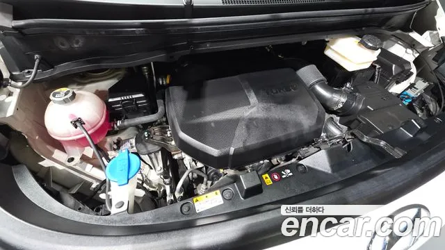 Hyundai Staria 2022 thumb 6