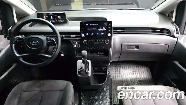 Hyundai Staria 2022 thumb 7